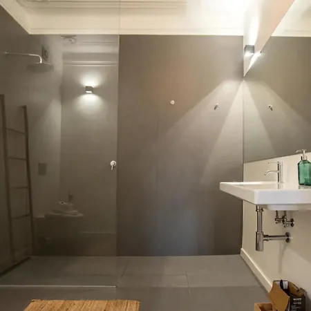 Prázdninový dům Peaceful 2bedrooms W Patio In *