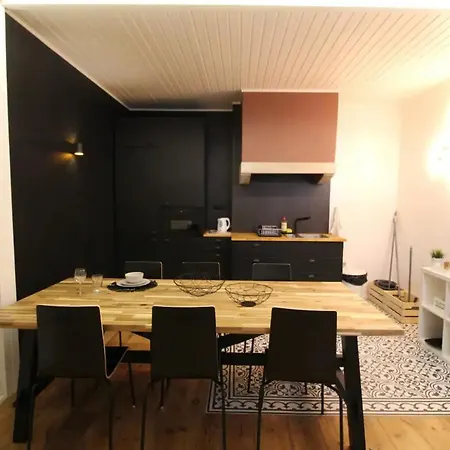 Peaceful 2bedrooms W Patio In * Lisboa